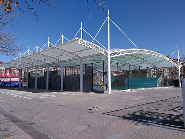 東營(yíng)勝利油田體育場(chǎng)館罩棚